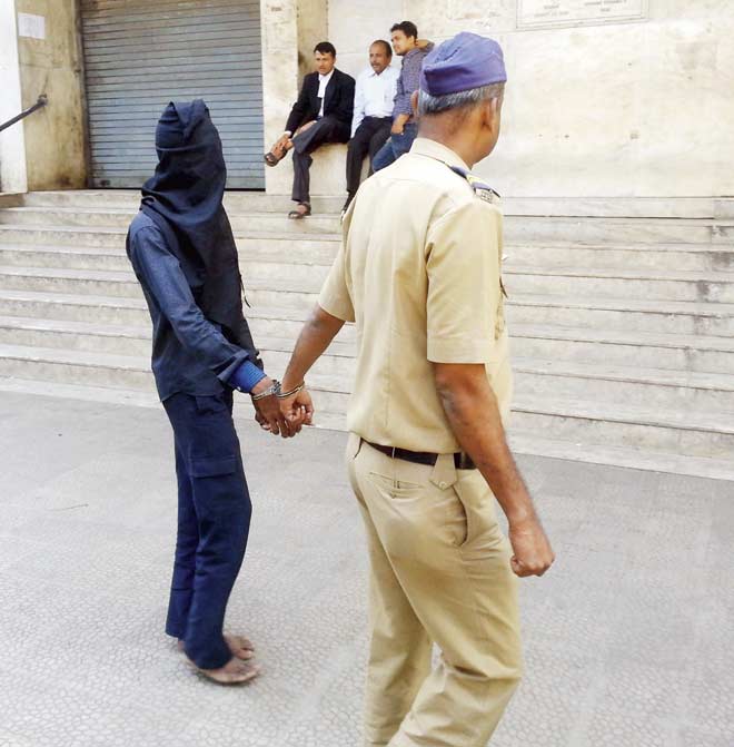 Abdul Sheikh told the police he did the right thing by attacking Shafique Sheikh&rsquo;s kin