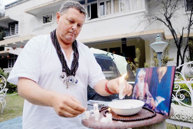 Still at it: Durrell launched his hunger strike, claiming the commune had placed a ban on him for taking a stroll on Hotel Sunderban’s lawn one evening. File pic Still at it: Durrell launched his hunger strike, claiming the commune had placed a ban on him for taking a stroll on Hotel Sunderban’s lawn one evening. File pic