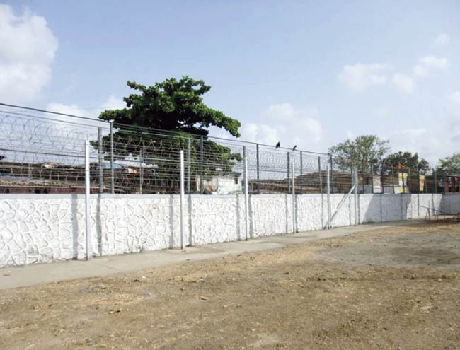 If intruders breach the airport perimeter fence line, they will receive a minor shock and a signal will be relayed to the control room for action