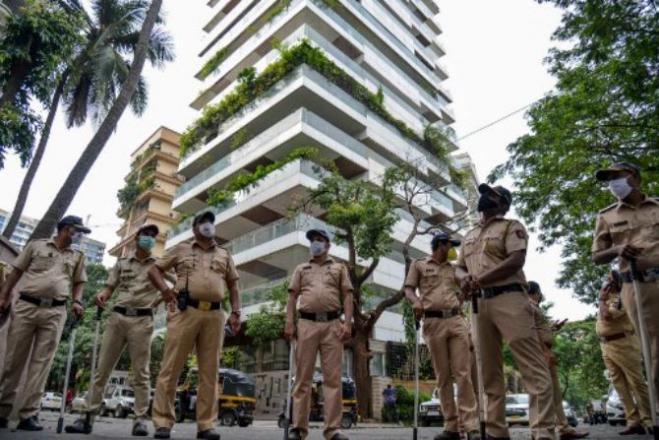 File Photo of Mumbai Police. Pic/AFP