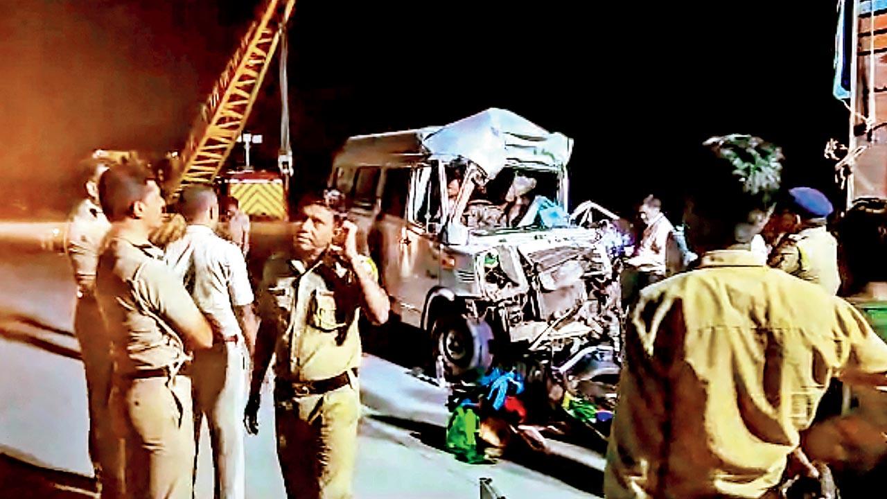 Investigations are on to find out why the truck was stopped in the middle of the highway. Pic/PTI
