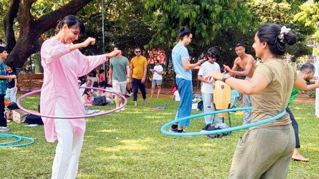 A fitness session at the Juhu park 