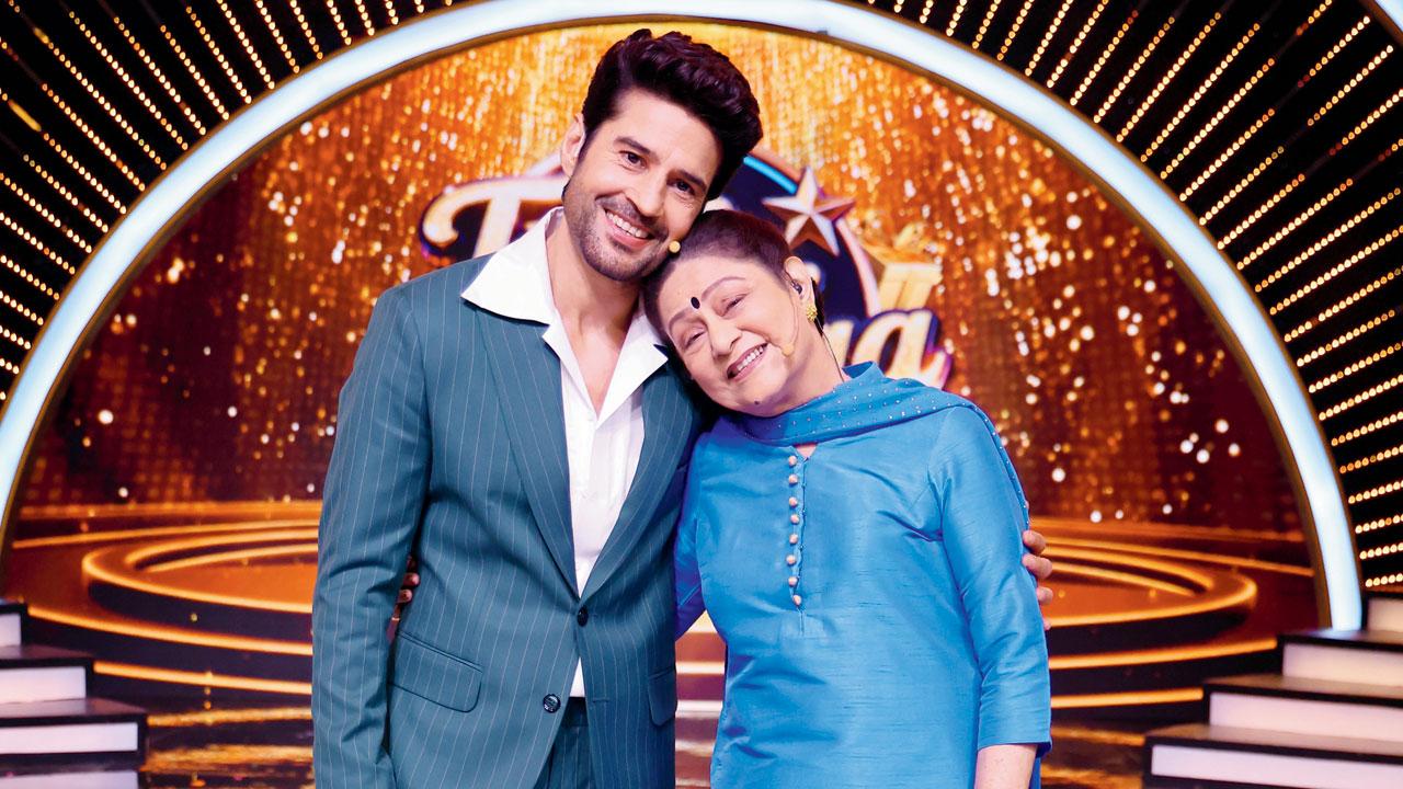 Rajeev Khandelwal and Aruna Irani. Pic/Youtube