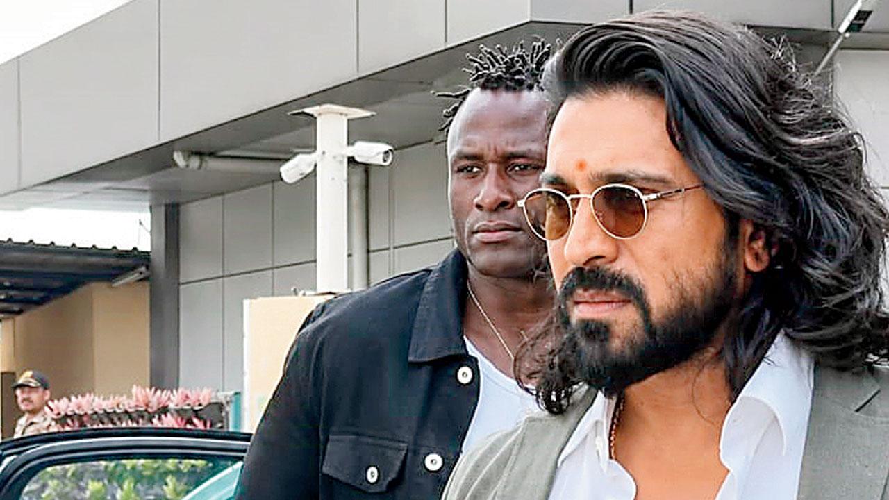 Kevin Kunta with Ram Charan