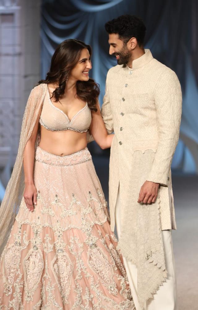 Mothers Day throwback: Alia Bhatt, Kareena Kapoors pregnancy fashion