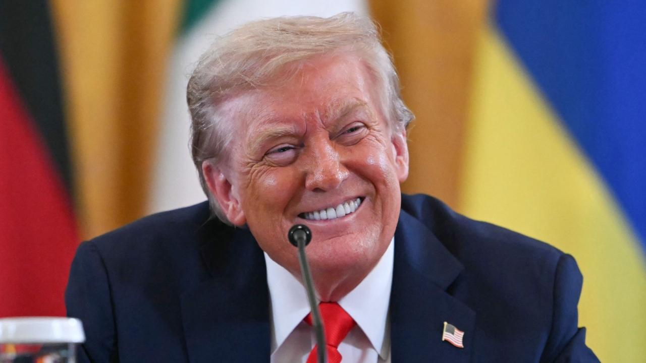 Mothers Day throwback: Alia Bhatt, Kareena Kapoors pregnancy fashion