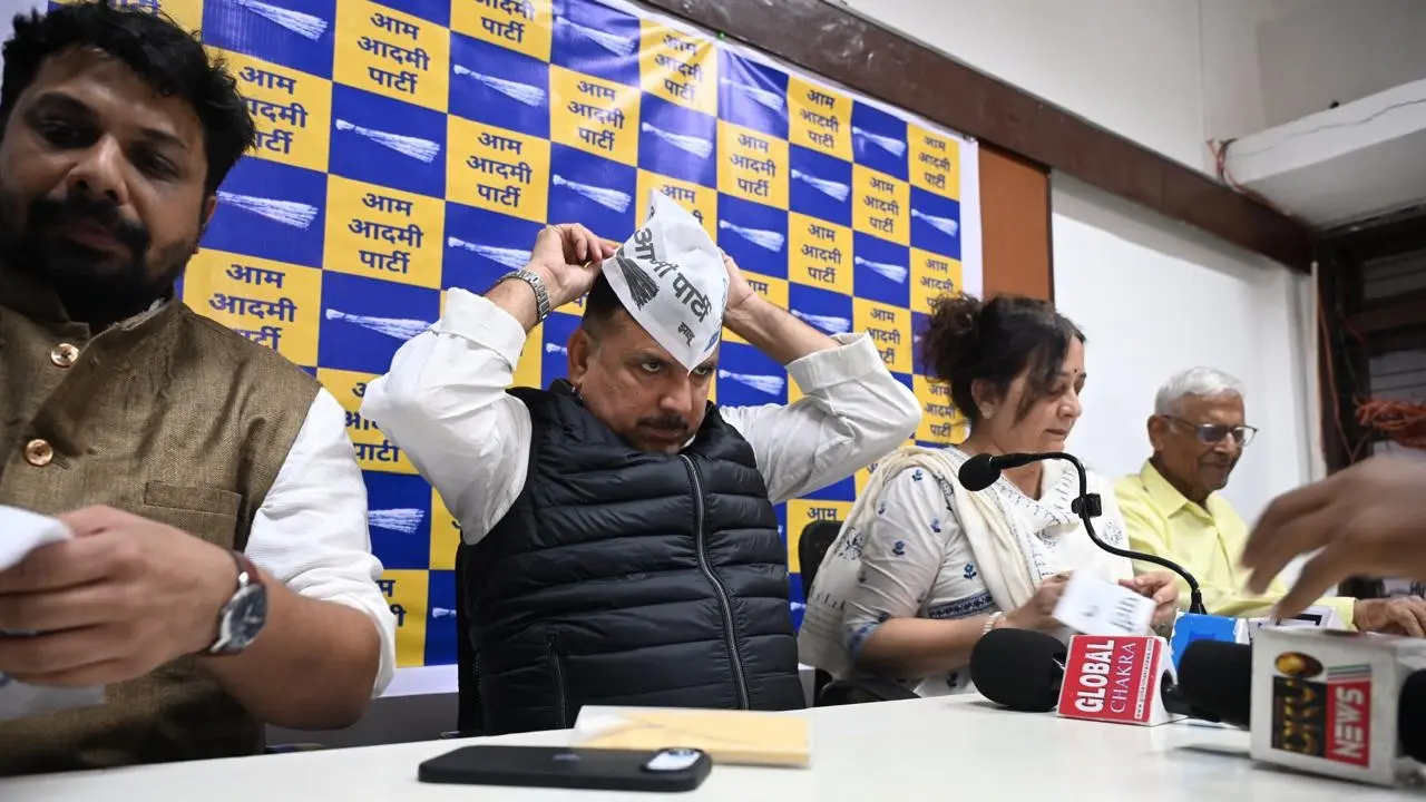 Mothers Day throwback: Alia Bhatt, Kareena Kapoors pregnancy fashion