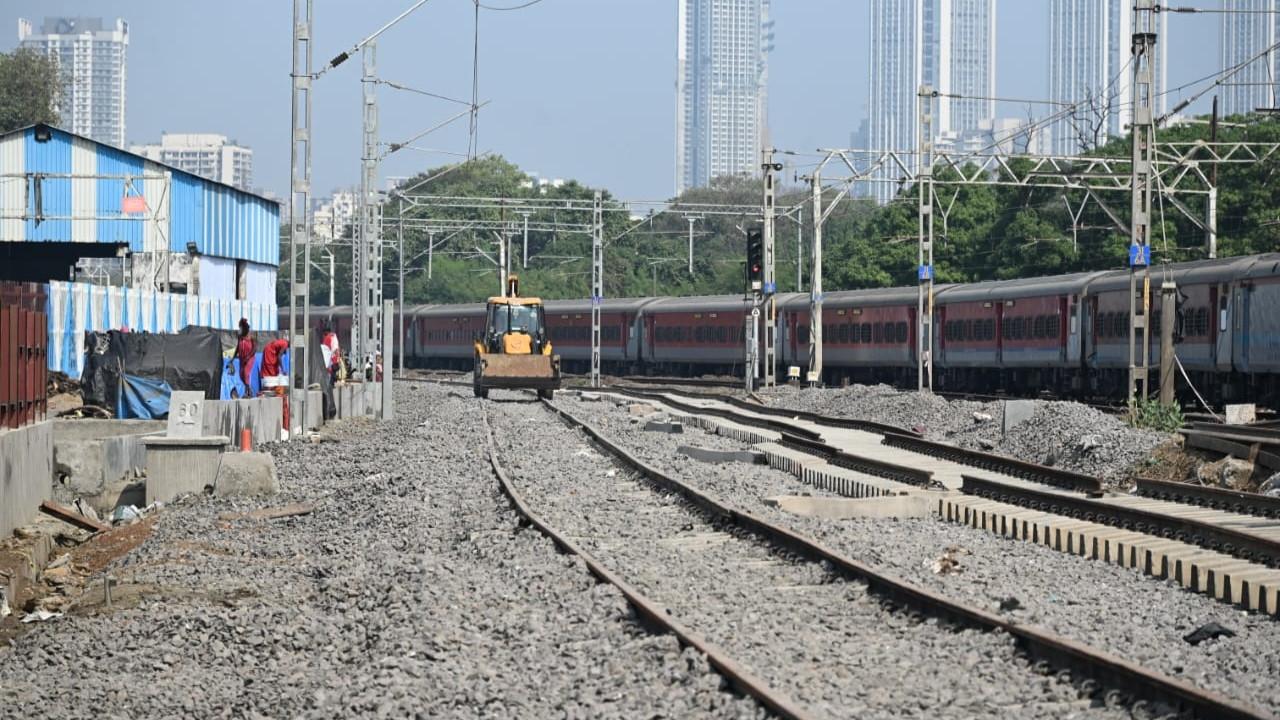 Mothers Day throwback: Alia Bhatt, Kareena Kapoors pregnancy fashion