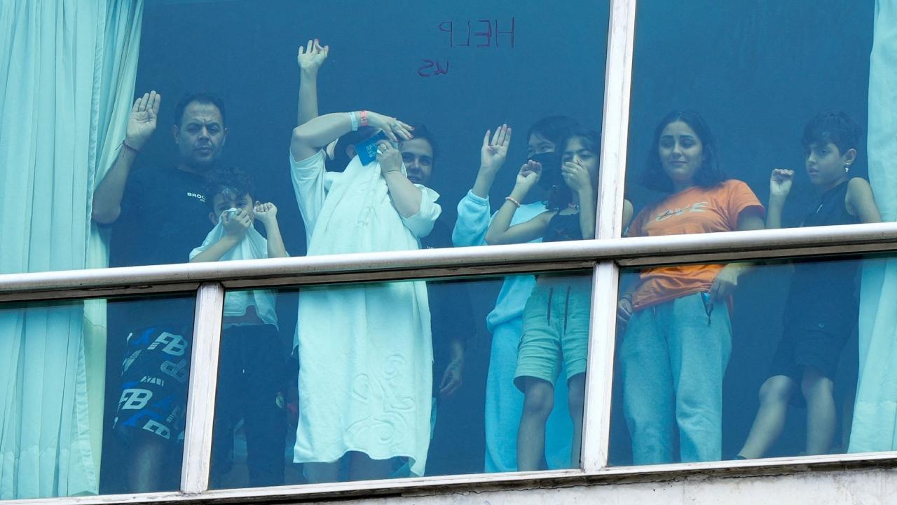 Mothers Day throwback: Alia Bhatt, Kareena Kapoors pregnancy fashion