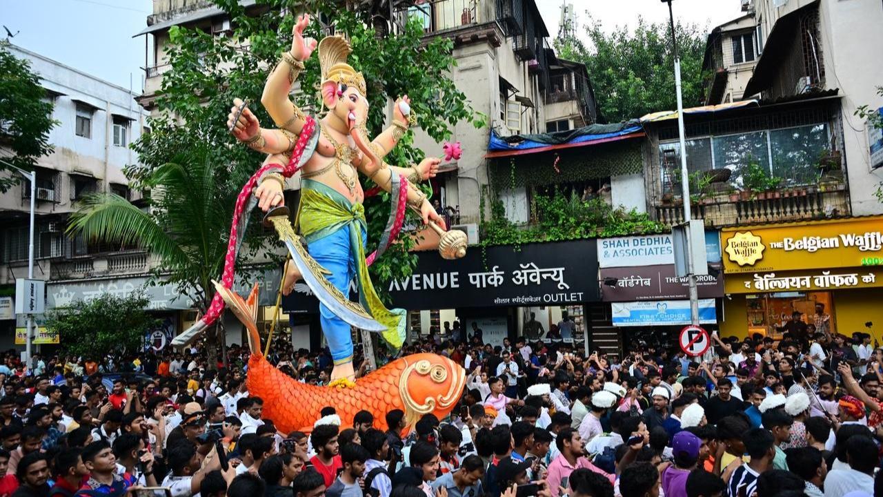 Mothers Day throwback: Alia Bhatt, Kareena Kapoors pregnancy fashion