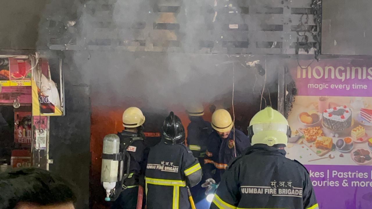 Mothers Day throwback: Alia Bhatt, Kareena Kapoors pregnancy fashion