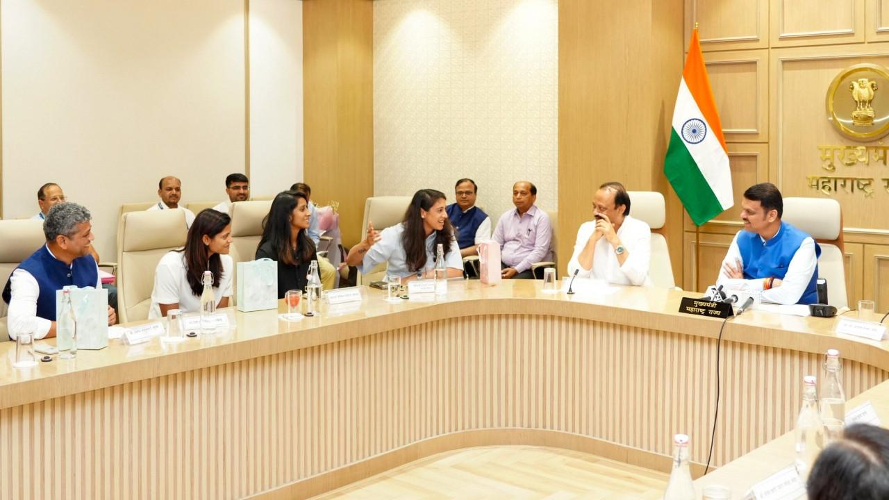 Mothers Day throwback: Alia Bhatt, Kareena Kapoors pregnancy fashion