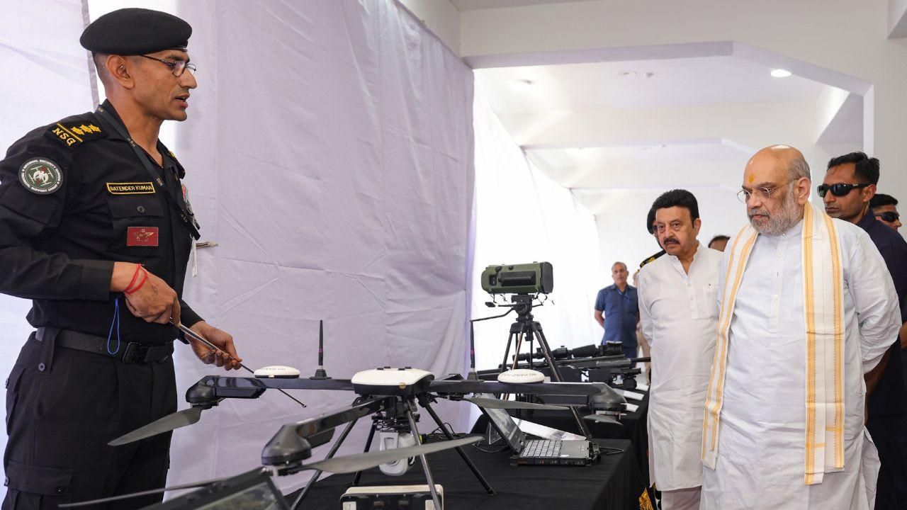 Mothers Day throwback: Alia Bhatt, Kareena Kapoors pregnancy fashion