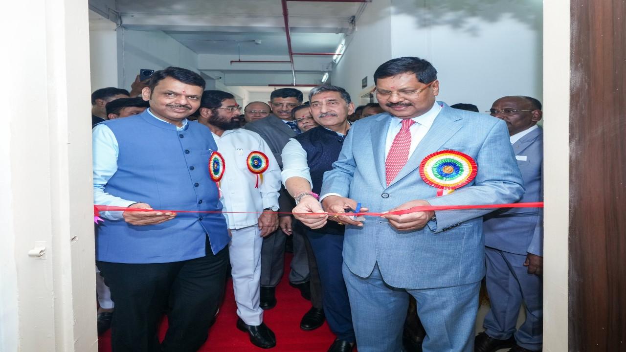 Mothers Day throwback: Alia Bhatt, Kareena Kapoors pregnancy fashion