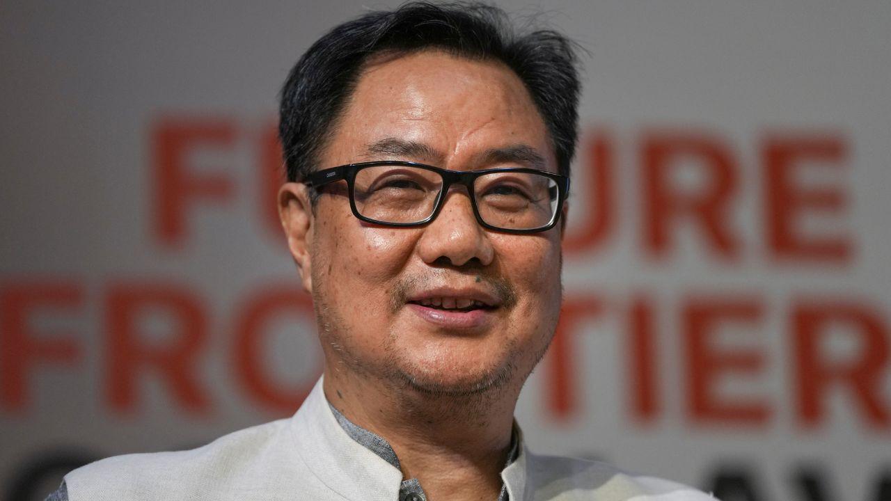 Mothers Day throwback: Alia Bhatt, Kareena Kapoors pregnancy fashion