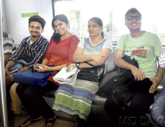 mid-day reporter Varun Singh (extreme right). Pic/Rane Ashish