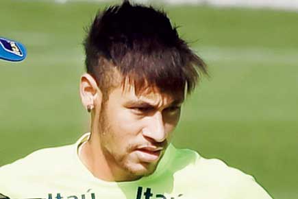 FIFA World Cup 2014: Brazil's crisis plan - give it to Neymar
