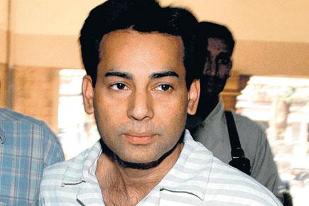 Abu Salem's photograph with 'wife' seems to be morphed: CBI