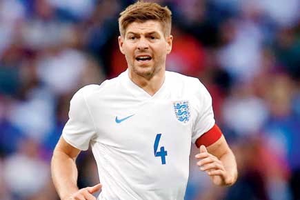 Injury scare for England skipper Steven Gerrard