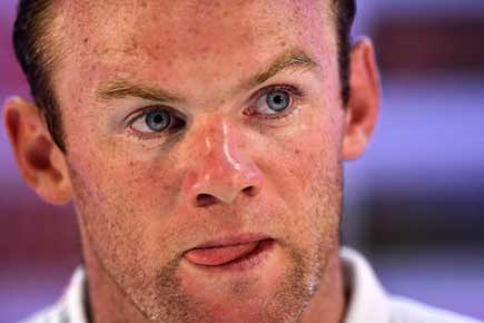 FIFA World Cup: Wayne Rooney allays Danny Welbeck injury fears