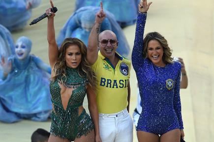 Jennifer Lopez, Pitbull kick off FIFA World Cup party