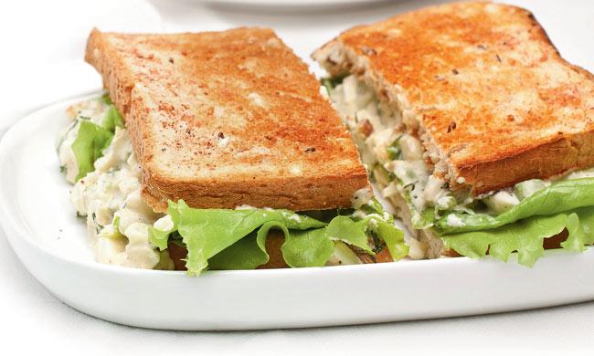 Paneer & Apple-Celery Mint Salad Sandwich