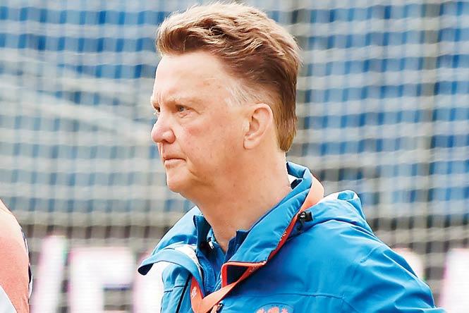 FIFA World Cup: How Louis van Gaal plotted Spain's end