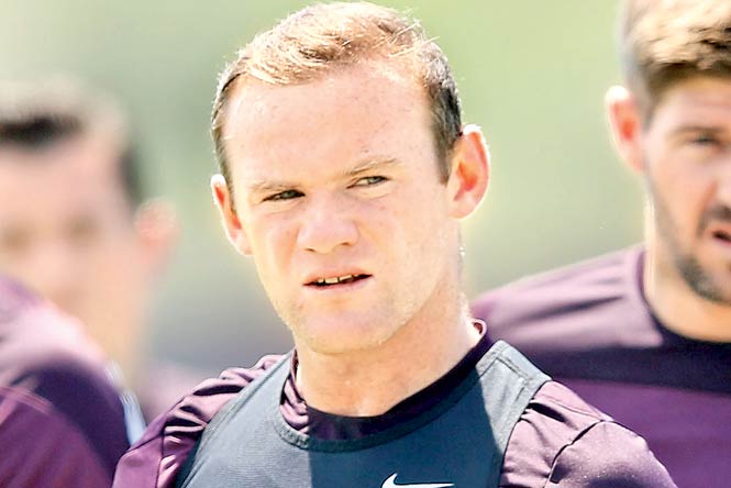 FIFA World Cup: Wayne Rooney slams critics over training issue
