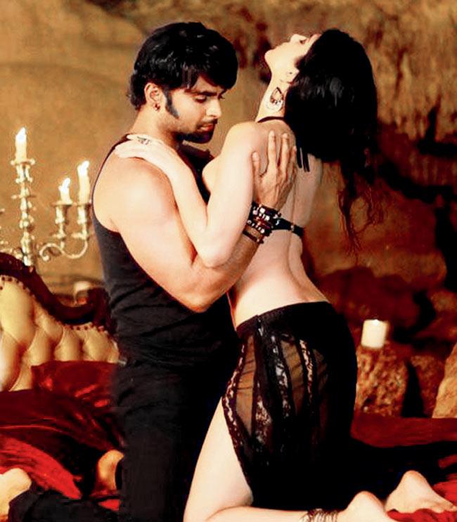 Under instructions from CBFC, several scenes in Jackpot, featuring Sachiin Joshi and Sunny Leone,  were blurred