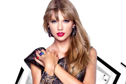 Taylor Swift's house pelted with beer bottles