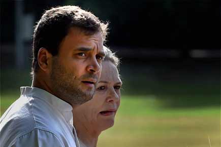 HC notices to Subramanian Swamy on Sonia, Rahul Gandhi's plea