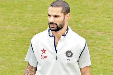 Injury scare for Dhawan as India get quality batting practice on Day 1