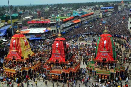 Puri Ratha Yatra witnesses massive turnout
