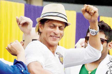 After IPL euphoria, SRK turns to Gautam Buddha books for calmness
