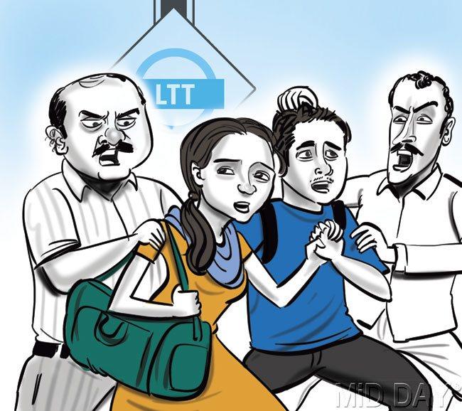 Gulab, his brother Subhash and domestic help Chandraprakash Yadav accost the trio at LTT on May 28 when they alight from the train. Chotu manages to escape back to UP, where he is arrested in the kidnapping case registered by Ruchi’s mother