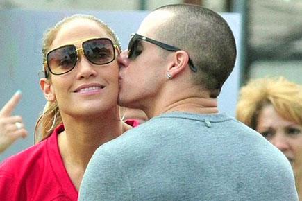 Jennifer Lopez and Casper Smart's romance!
