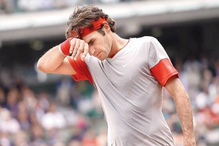 French Open: Roger Federer endures his earliest exit in a decade! 