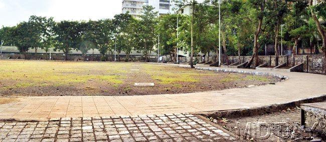Locals say the Godrej ground near Currey Road is frequented by druggies and alcoholics