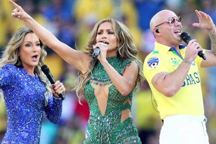 Jennifer Lopez, Pitbull performing at 2014 FIFA WC opening ceremony