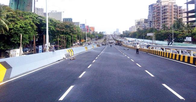 With MMRDA set to throw open the south-bound stretch of the flyover, traffic chaos at Kherwadi junction is likely to be a thing of the pastWith MMRDA set to throw open the south-bound stretch of the flyover, traffic chaos at Kherwadi junction is likely to be a thing of the past