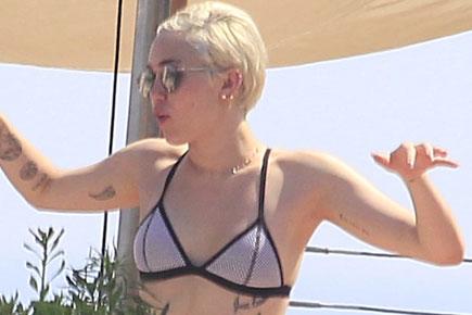 Latest: Miley Cyrus' hot bikini body
