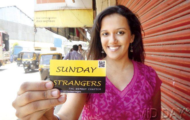 Munira Chendwankar smiles as she holds the ‘Sunday Strangers’ card. Pics/Suresh KK