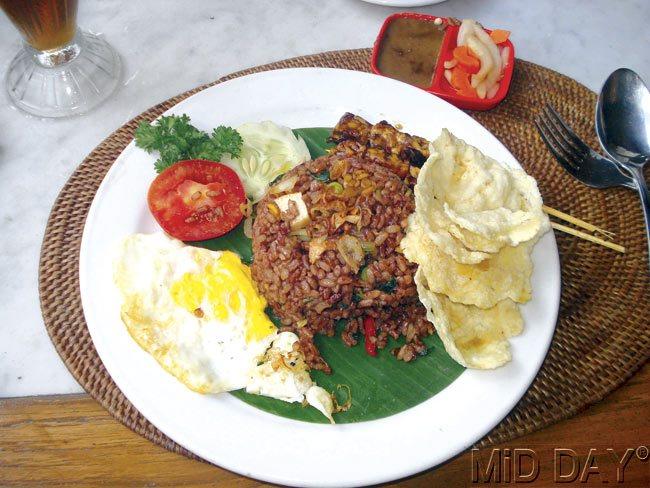 The traditional Nasi Goreng made of red rice