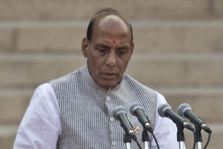 Home minister moves to assuage fears on 'imposition of Hindi' 