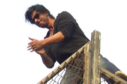 Shah Rukh Khan to shoot at Dharavi for 'Happy New Year'