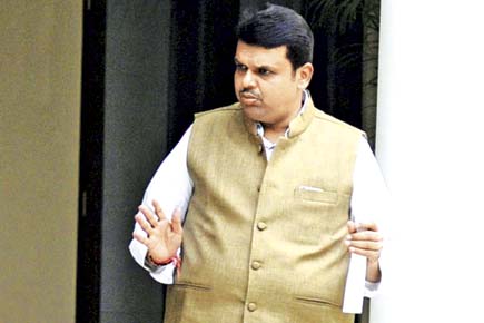 BJP won't keep even Cong-NCP aides in Mantralaya