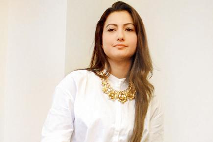 Gauahar Khan holds a press meet to voice protest against 'slap issue''