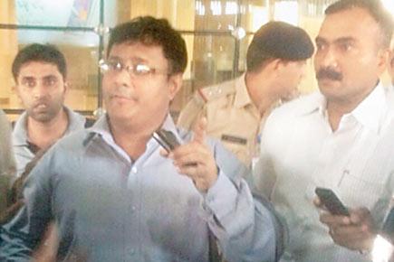 Mumbai: Passenger, officer nab gang of thieves at T2