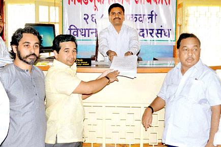 Ranes prepare to save face in Konkan, take potshots at Gujaratis