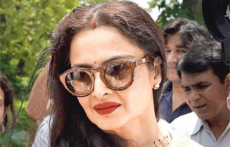 Rekha goes out-n-about in promotional blitzkrieg